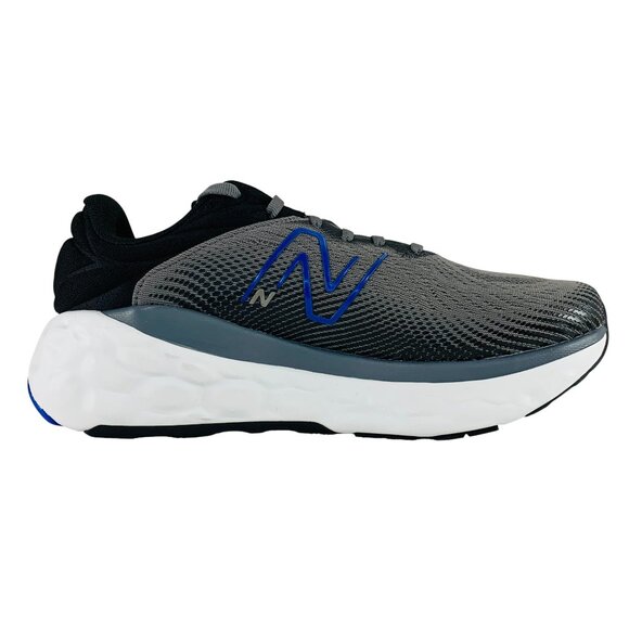 Disney Christmas 2025 Lil Rin Rin Plush Badge Red New